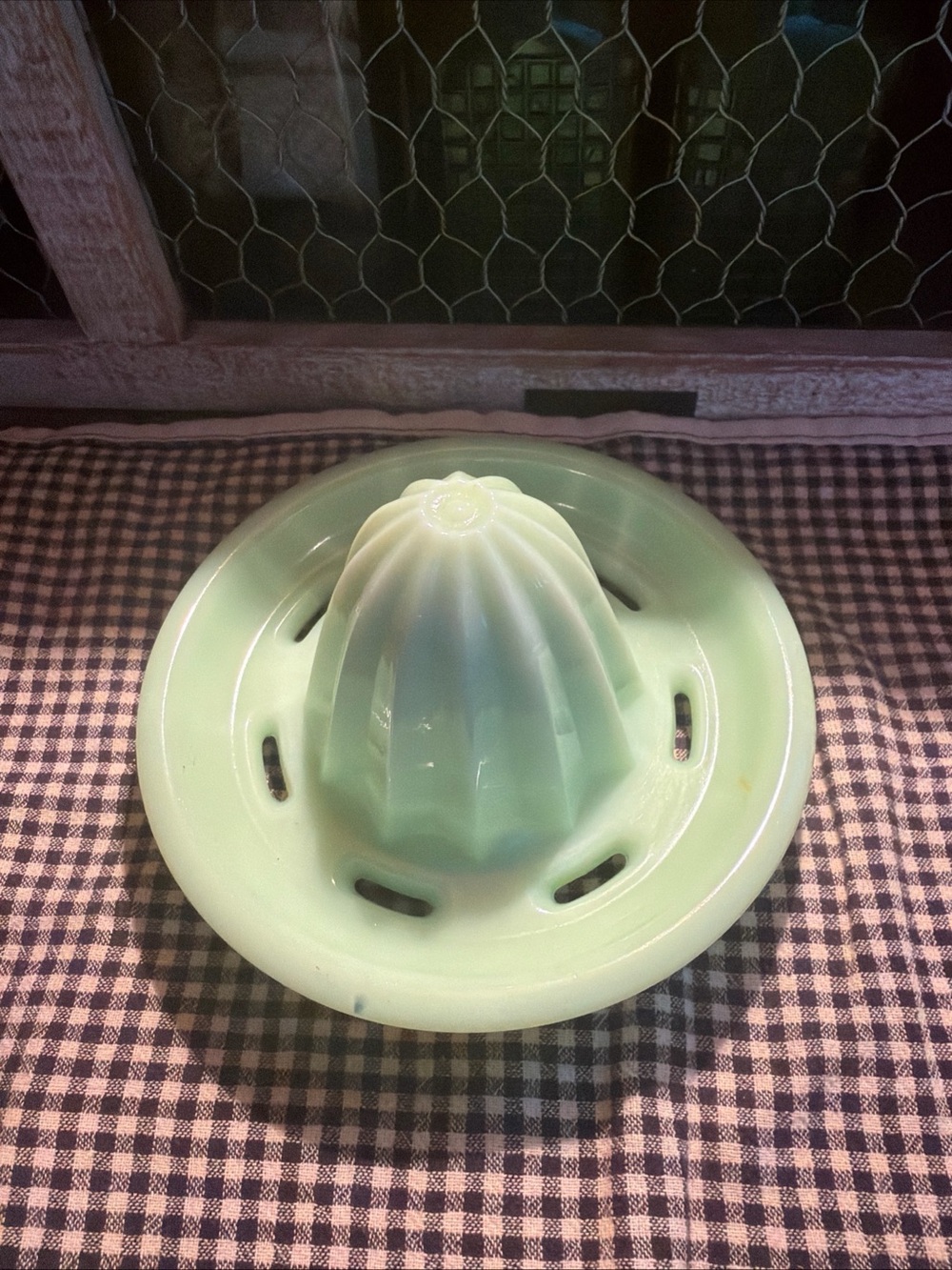 Vintage Jadeite Green Ceramic Citrus Juicer